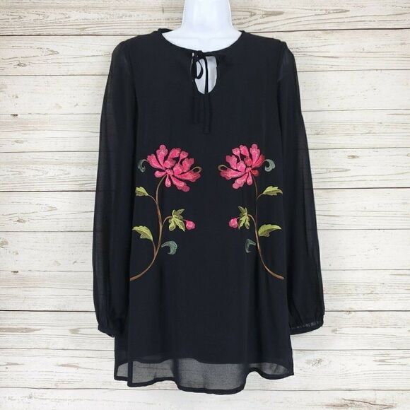 NWT Forever 21 Contemporary Womens Size XS Floral Embroidered Sheer Dress Shirt - Picture 1 of 12